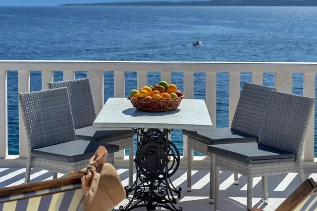 Lux Dado דירה איגריין